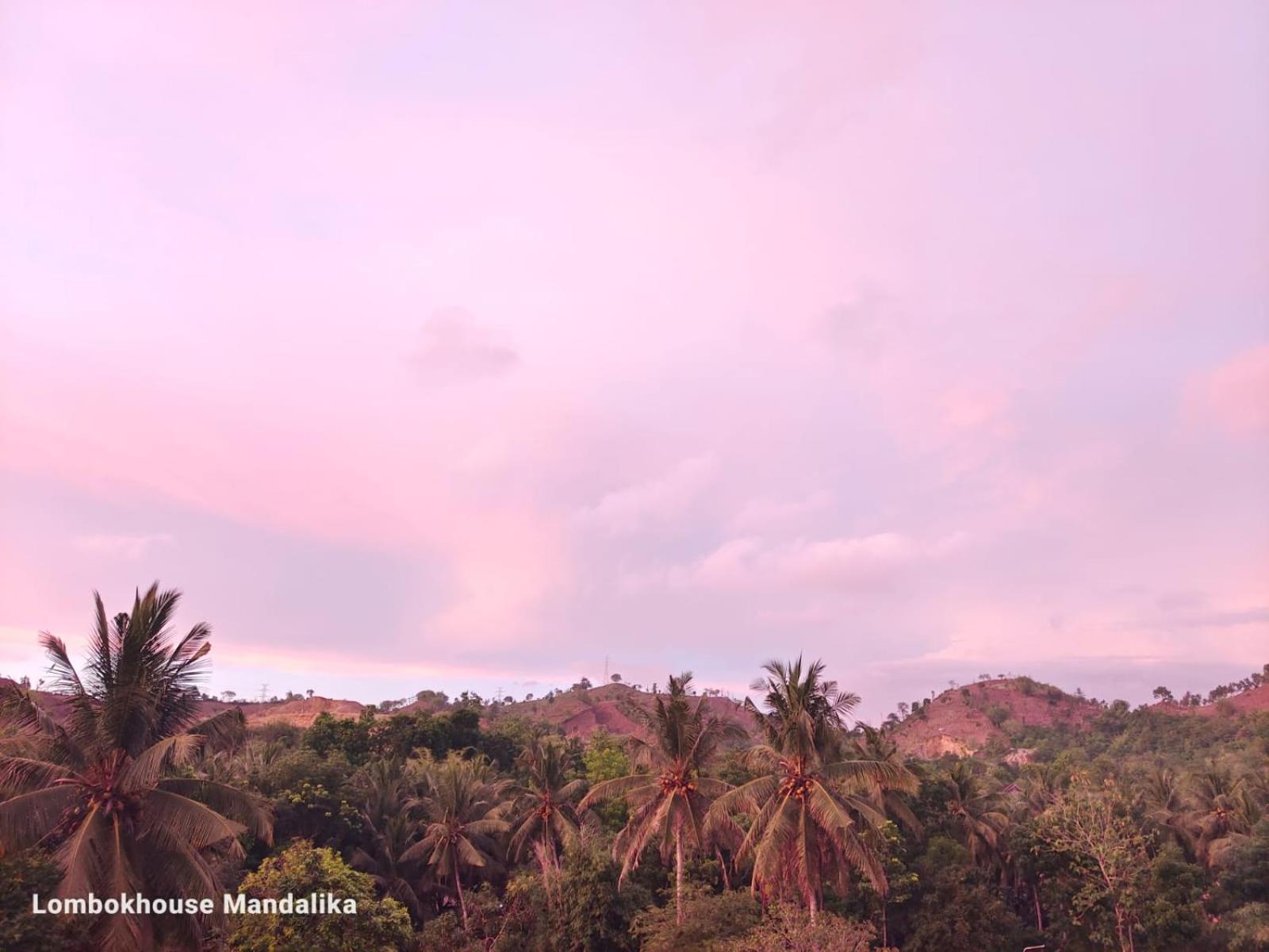 Lombokhouse Mandalika Hotel Kuta  Екстериор снимка