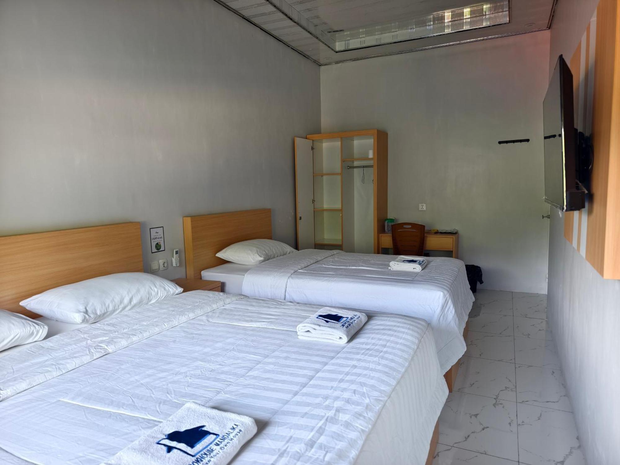 Lombokhouse Mandalika Hotel Kuta  Екстериор снимка